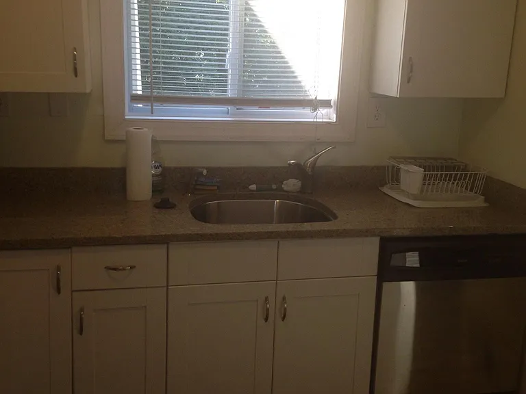 2306 Virginia Ave — Photo 7