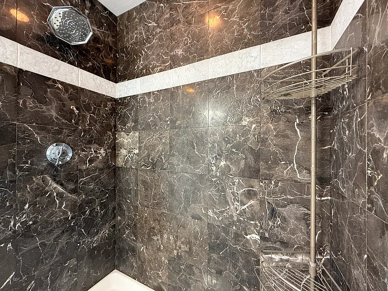 947 Washington St #2 — Photo 13