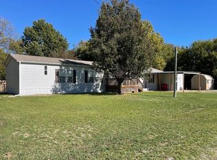 103 W Reed St, Randolph, TX 75475