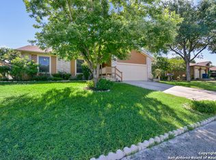 5026 Timber Trace St, San Antonio, TX 78250