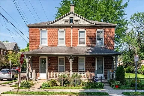 69 La Belle St #69