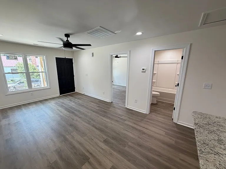 334 Dockery St #A — Photo 4