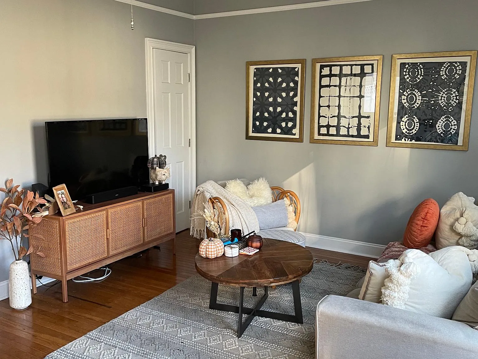 3 bed, 1408 sqft, $3,300 — Photo 3