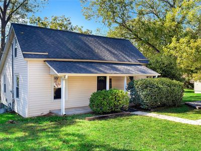 202 Barton St, Easley, SC, 29640