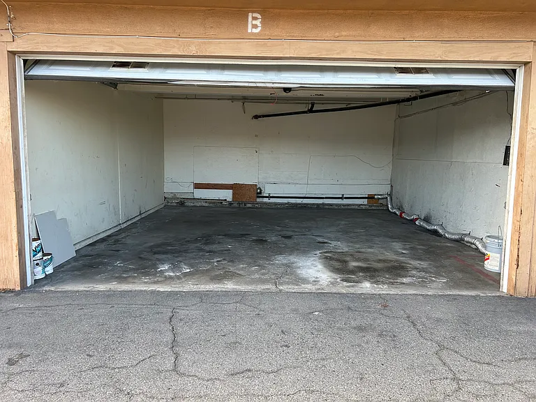 741 Shalimar Dr #B — Photo 17