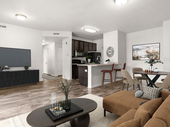 162 W 4490 S #4421-301