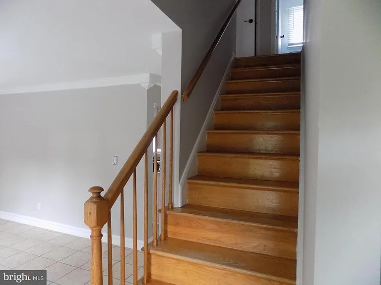 313 Glenville Rd — Photo 9