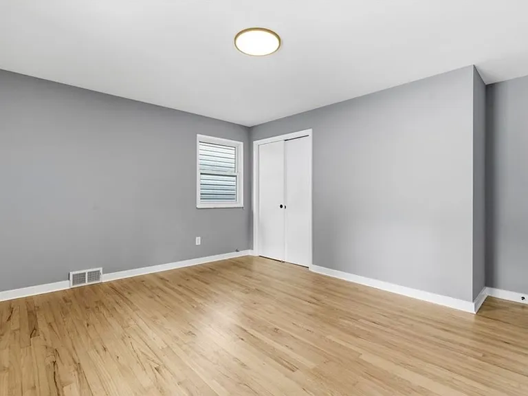 118 Bailey Ave — Photo 8