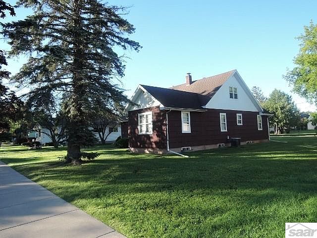 1st image of 707 Willis Ave