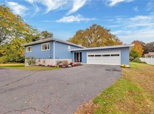 2 Pleasant Rd, Enfield, CT 06082