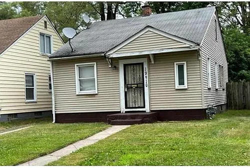19410 Rutherford St Photo 1