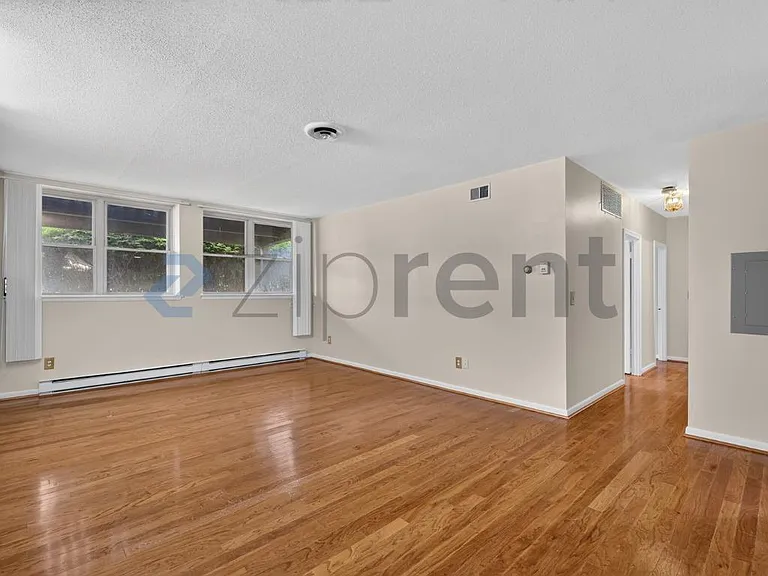 140 Kane St #A7 — Photo 3