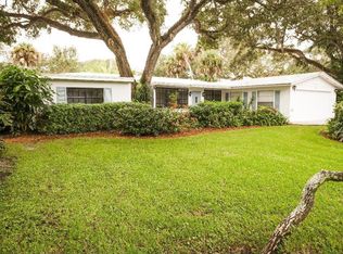 640 Date Palm Rd, Vero Beach, FL 32963