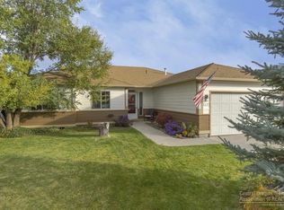 2377 NW Elm Pl, Redmond, OR 97756