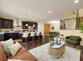 42268 Riggins Ridge Ter ROOM 3, Ashburn, VA 20148