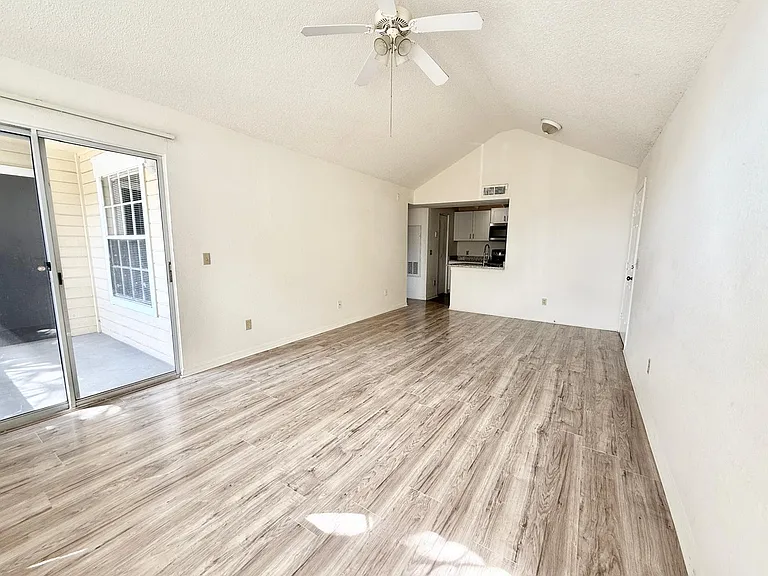 1031 S Hiawassee Rd #2523-1 — Photo 8
