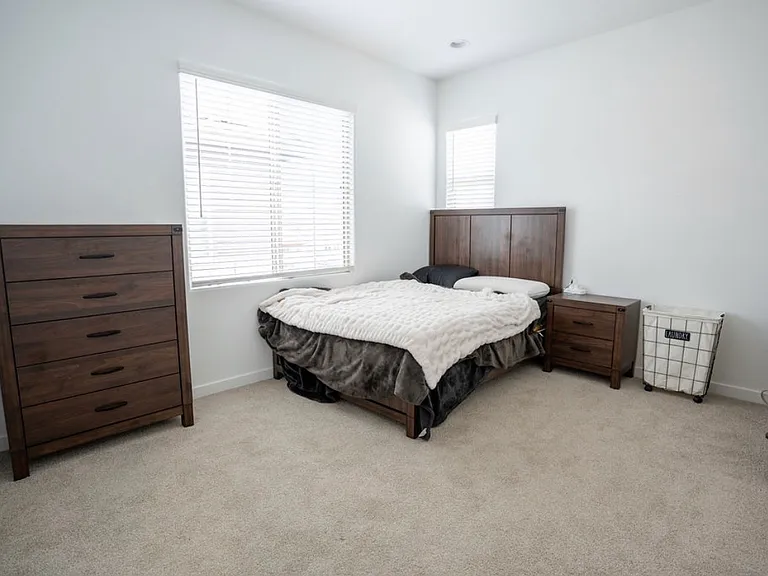 3529 E Rollins St — Photo 11