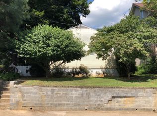 333 W 2nd St, Waynesboro, PA 17268