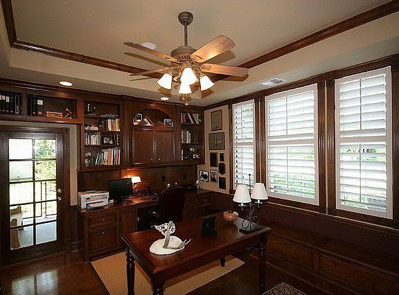 4th image of 12 Island Green Ct