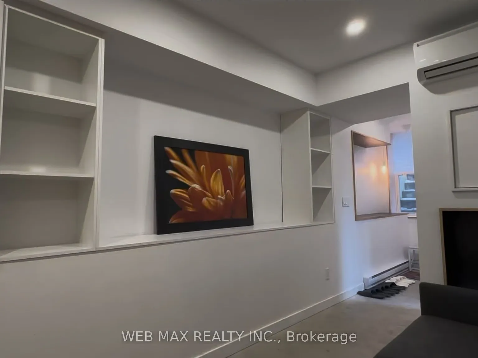 1 bed, $2,000 — Photo 2