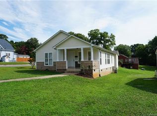 548 N Center St, Statesville, NC 28677
