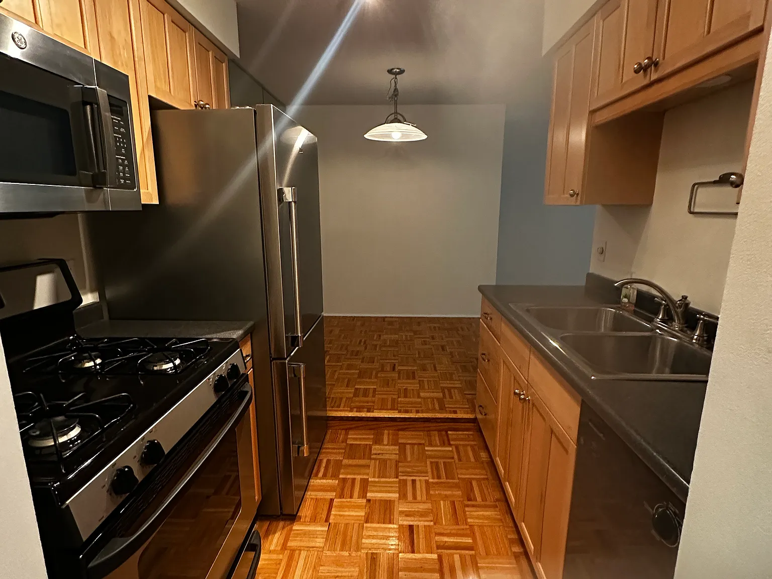 2630 Pleasant Ave — Photo 2