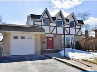 586 Creekview Cir #BASEMENT, Pickering, ON L1W3E4