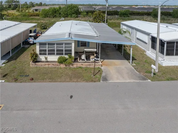 16037 Citron Way, North Fort Myers, FL 33903