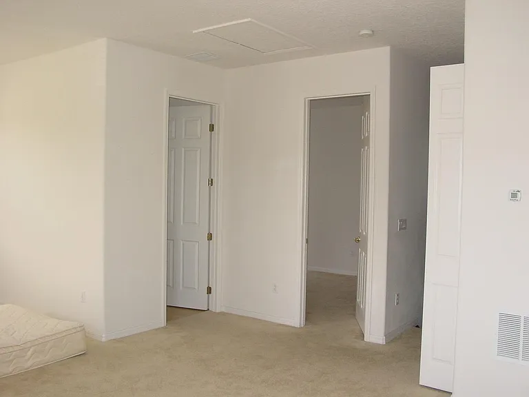 16019 Bristol Lake Cir — Photo 10