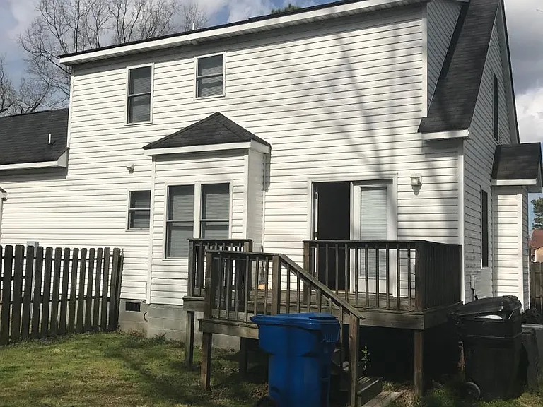 4309 Dutch St — Photo 2