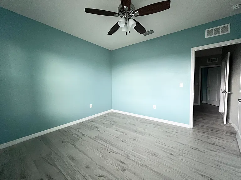 14161 Arbor Pines Dr — Photo 12