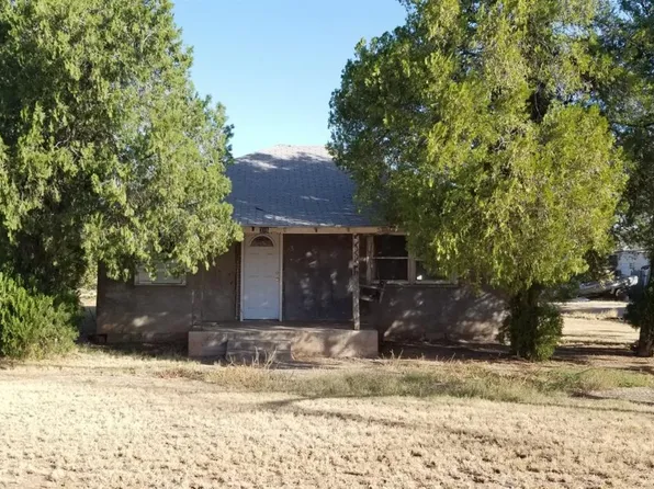 316 W 13th St, Post, TX 79356