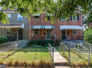 843 51st St SE, Washington, DC