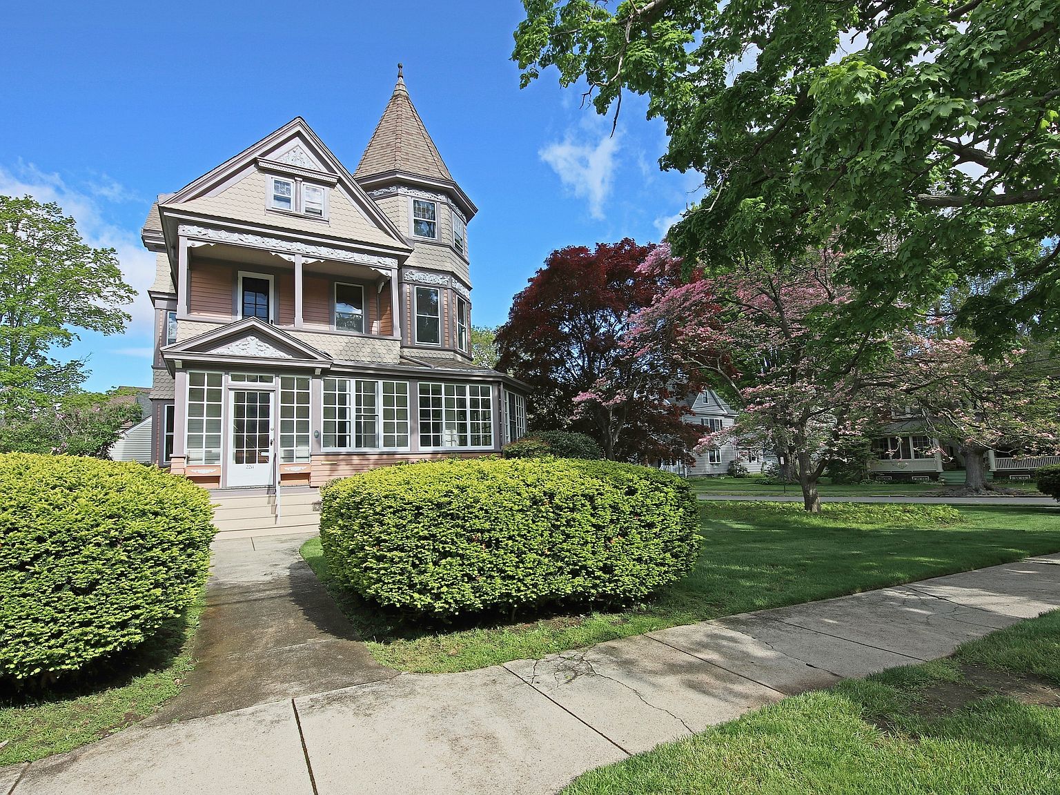 2211 Elm St, Stratford, CT 06615 Zillow