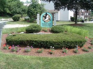 210 Circle Rd APT 3, Manchester, NH 03103