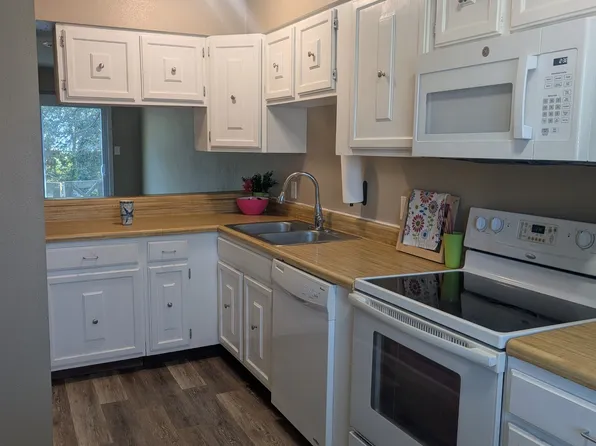 207 Pine Grove - 207D, 207D Pine Grove Trl, Kill Devil Hills, NC 27948