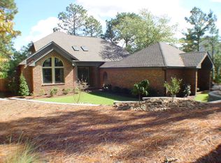 285 Lakewood Dr, Pinehurst, NC 28374
