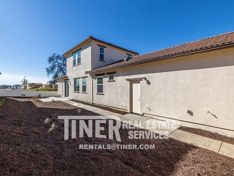 7941 Titan Dr — Photo 11
