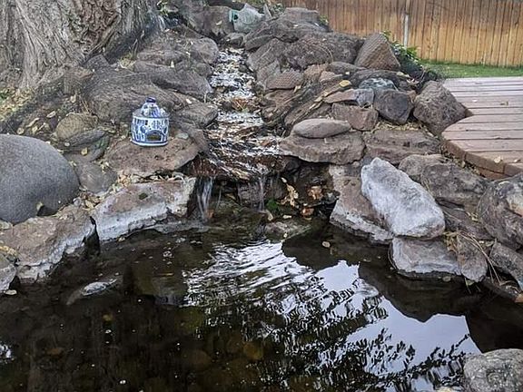 5th image of 325 N Pine St