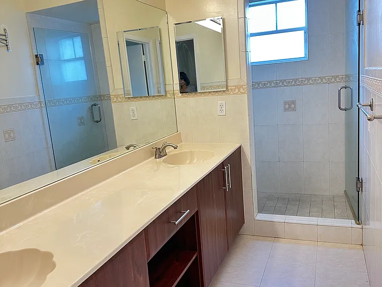 5773 NW 99th Ave — Photo 22