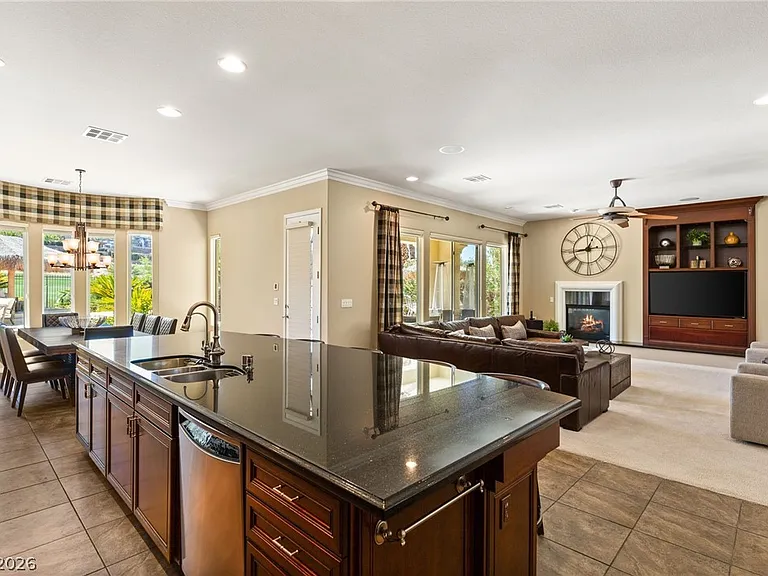 1399 Foothills Village Dr — Photo 17