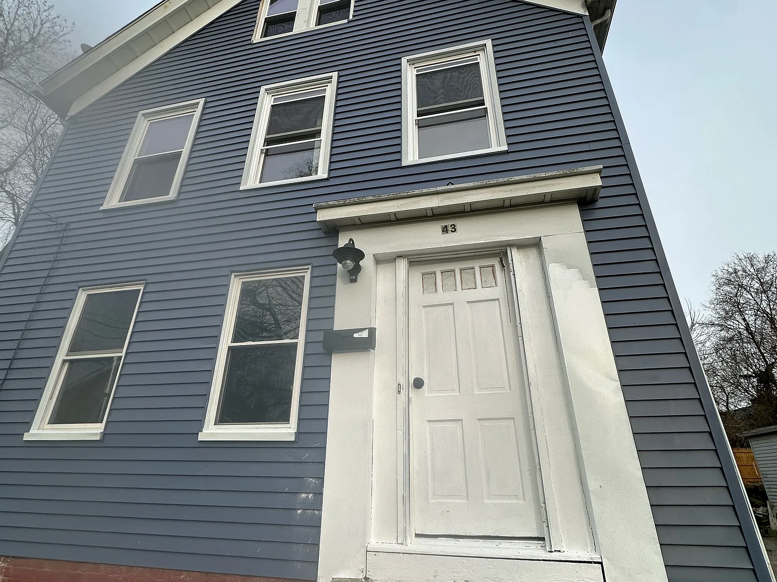 4 bed, 1468 sqft, $2,700 — Photo 2