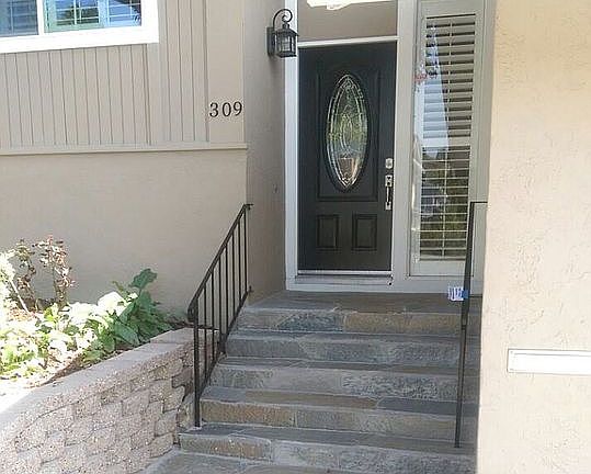 3rd image of 309 Monte Carlo Ave