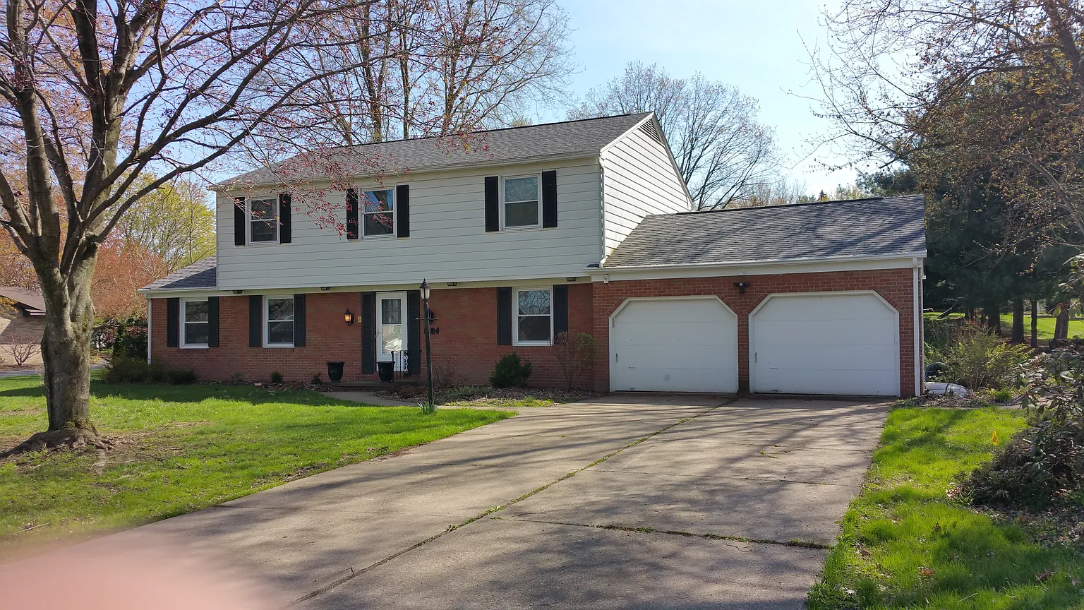 6104 Wiclif Rd NE photo 1