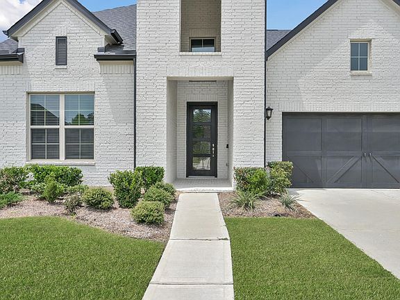 4th image of 10053 Preserve Way