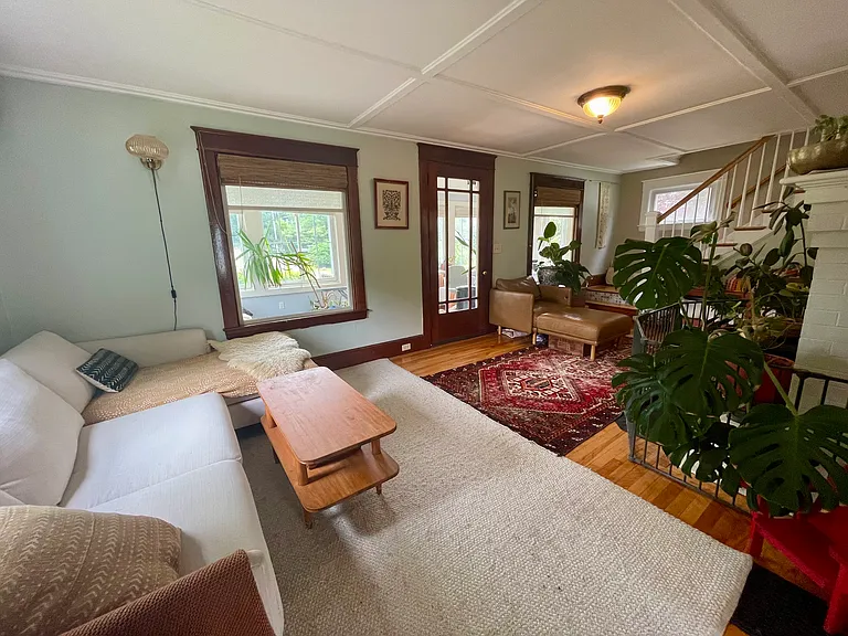 135 Anthoine St — Photo 8