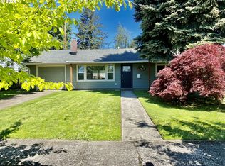 10925 NE Brazee St, Portland, OR 97220