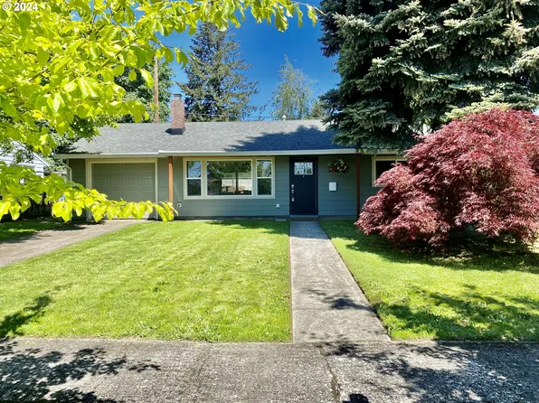 10925 NE Brazee St, Portland, OR 97220