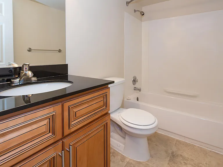 Potomac Ridge Apartments — Photo 19