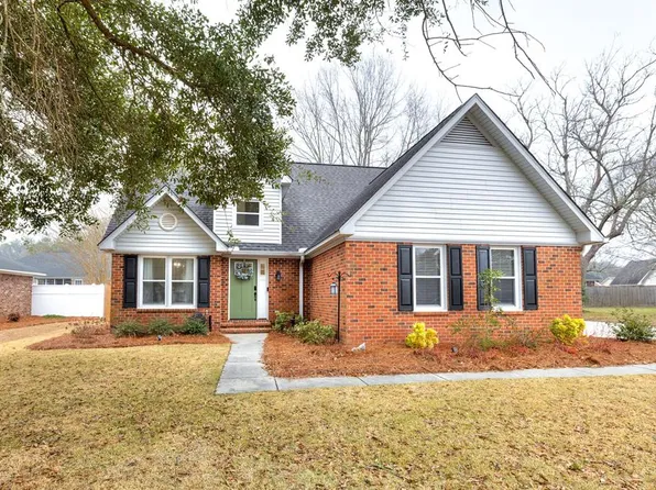 9 Beaufain Dr, Sumter, SC 29150